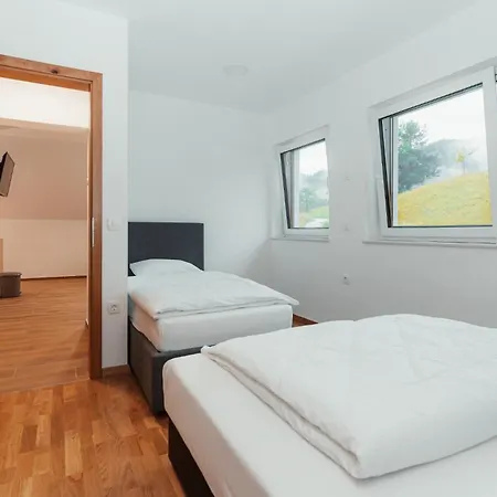 Apartma Apartmaji Laznik *